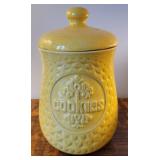 Cookie Jar- McCoy yellow peanut.