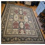 Oriental style rug - forgot to measure - aprx 6x9?
