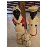 2 pair salt and pepper shakers