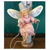 Jim Shore ï¿½We all needle little loveï¿½