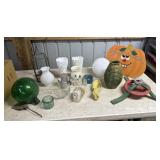 Kitchenware, pottery, glassware etc