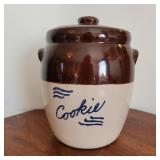Cookie jar - crock Roseville OH