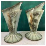 2 Hull pottery vases