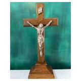Wood crucifix 21ï¿½ tall