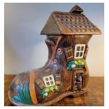 Cookie Jar - House shoe