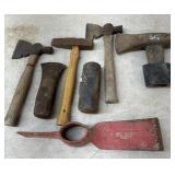 Hatchets, hammers splitting wedge