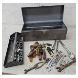 Toolbox with contents, screen drivers, sockets