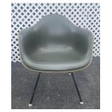 MCM Herman Miller Clamshell Chair