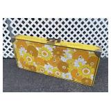 Retro Collapsible Portable Picnic Table