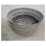 Galvanized wash tub 24"11"