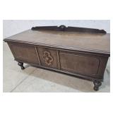 Lane cedar chest