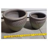 Pair heavy terracotta flower pots