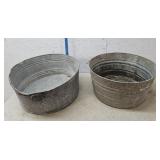 2 galvanized wash tubs