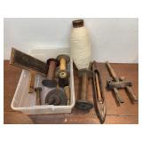 Weaving tools - Shuttles, bobbins, carding paddle