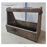 farriers box 24"13"18"