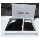 New Calvin Klein gift set. Pom pom beanie and