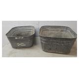 2 galvanized wash tubs