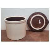 Zanesville Ohio stoneware crock with weights in