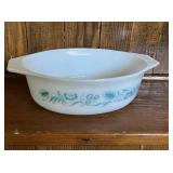 Pyrex casserole, Meadow 1960s print in turquoise