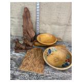 Lot of wood crafts - bowl, checklist? Fruit bowl
