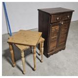 Trash can, 2 end tables