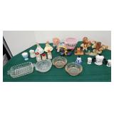 Lot Of Pink Depression Glass, Salt And Peppers,