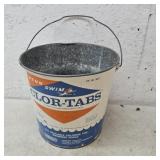 Color-tabs galvanized bucket
