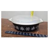 Pyrex Black Snowflake Oval Casserole