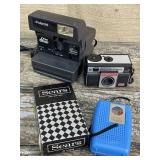 Polaroid one step camera, Magimatic Magicube