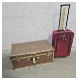 Foot Locker, Luggage