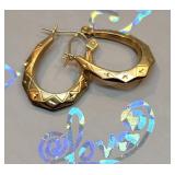 Pr 14k gold earrings