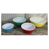 Pyrex Primary colors bowl set *colors looks