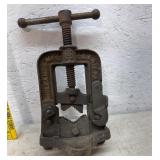 Pipe vise