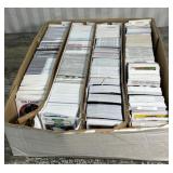 Box mixed sport cards