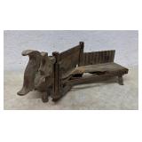 Miter saw with medal legs