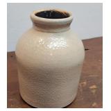 Early stoneware pantry/preserve crock/jar