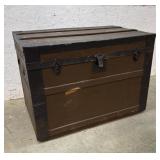 Flat top trunk 30x20x22