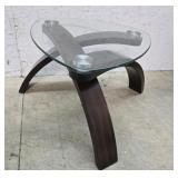 Glass top accent table 24"18"t