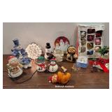 Box Christmas - musical Bell, ornaments, snowmen,