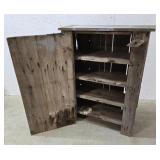 Small 1 door cupboard 30"13"31"