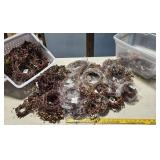 Tub and basket small country wreaths CLEAN!!