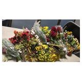 Tub silk flowers CLEAN!!