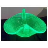Vintage FENTON Uranium Glass Bird