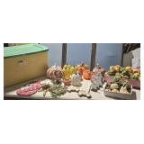 Tub holiday decorations CLEAN!!