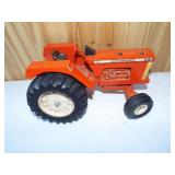 Allis-Chalmers D-21 roy tractor. ERTL 1283.