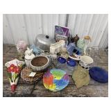 Box home decor - dog plates, wall pockets,