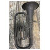 Old horn instrument