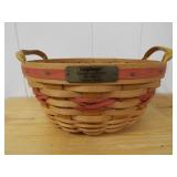 1999 Longaberger "Popcorn" basket. 10.5"