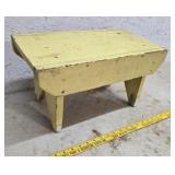 Small bucket bench