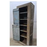 2 Door Cupboard Old Crackle Blue 30"19"81*